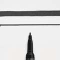 Feutre fin Pen-touch™ SAKURA®, Noir, 1,0 mm - fin