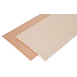 Planche de contreplaqué en tilleul