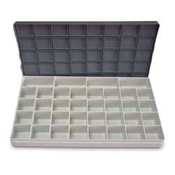 Kunststoffpalette mit Deckel