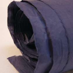 Papier cuve à la main pour artiste KHADI Lokta, 50 cm x 75 cm, Prune